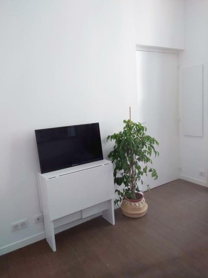 Studio Vieil Antibes Marche Provencal Exterior photo